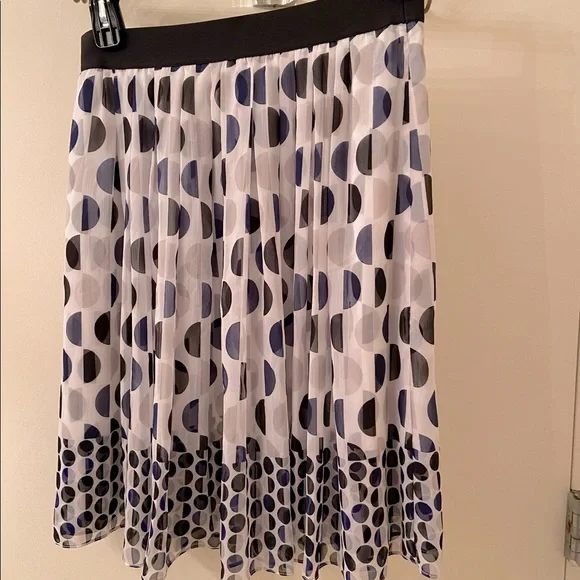 White House Black Market Skirt Size 12 - Picture 2 of 10